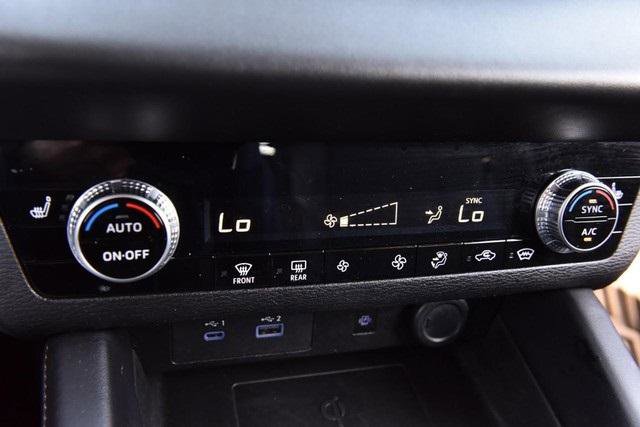 Used 2024 Mitsubishi Outlander Ralliart image 18