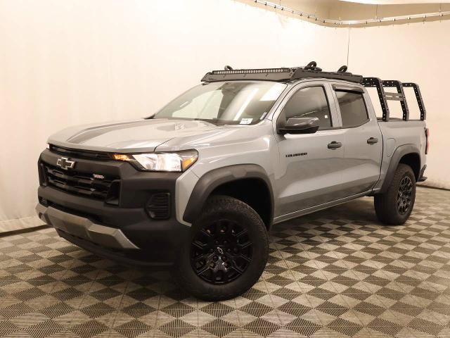Used 2025 Chevrolet Colorado Trail Boss w/ LPO, Hood Decal Package AWD/4WD image 23