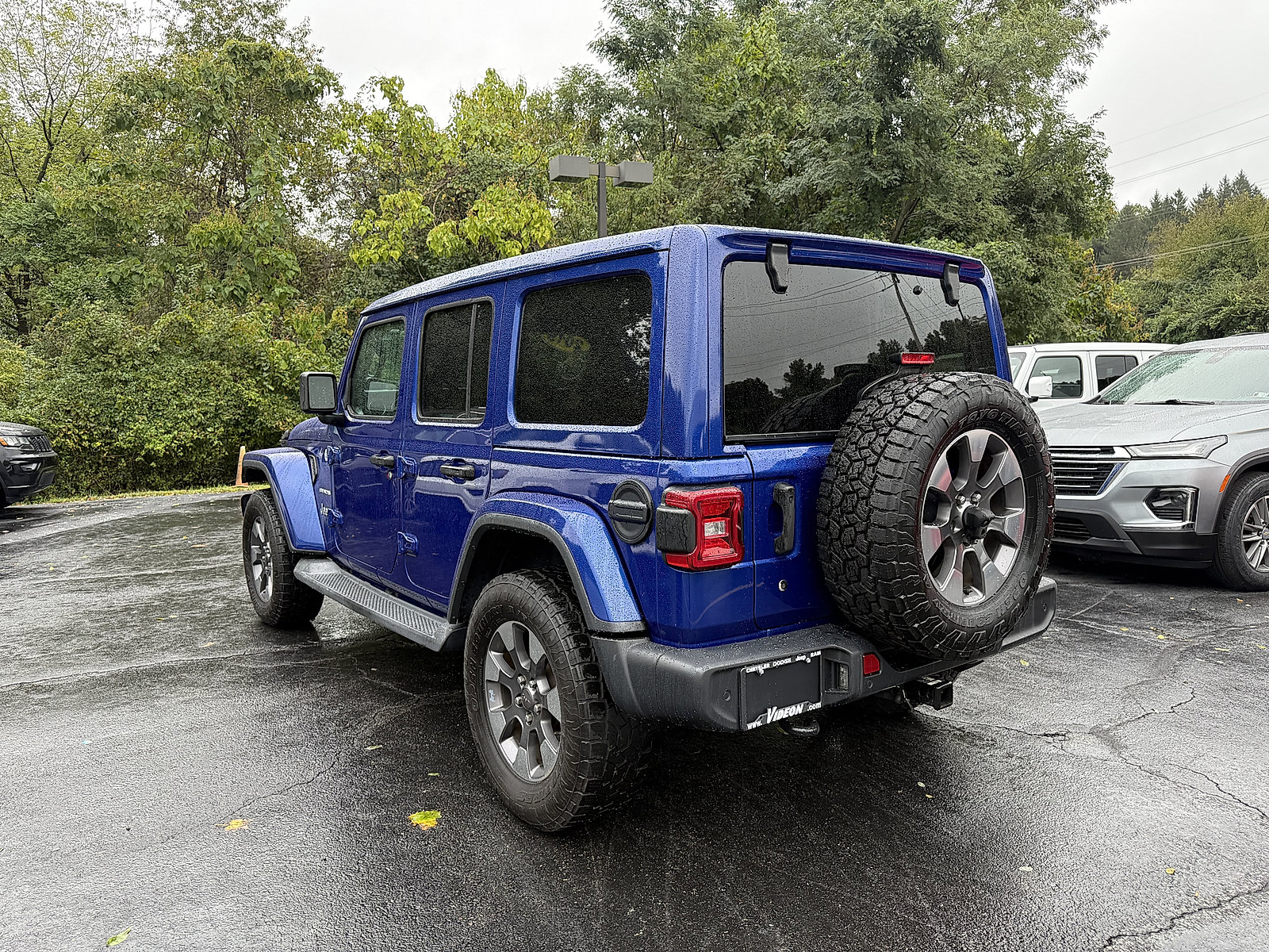Certified 2019 Jeep Wrangler Unlimited Sahara AWD/4WD image 4