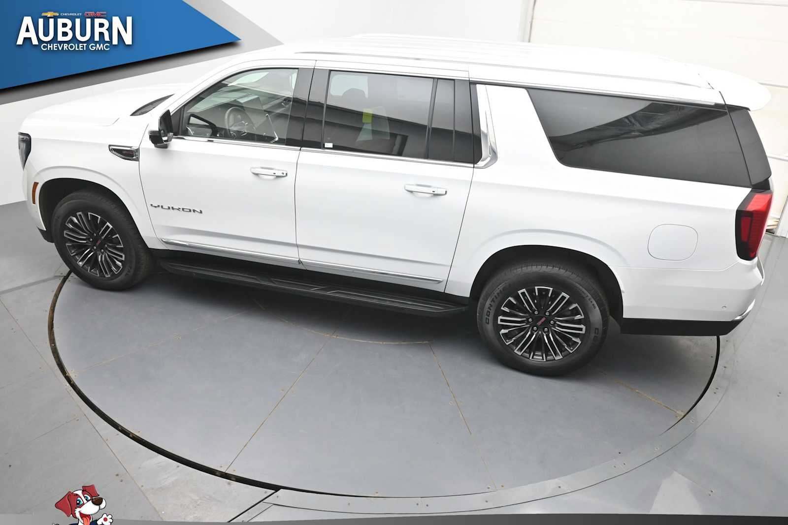 Used 2025 GMC Yukon XL Elevation AWD/4WD image 47