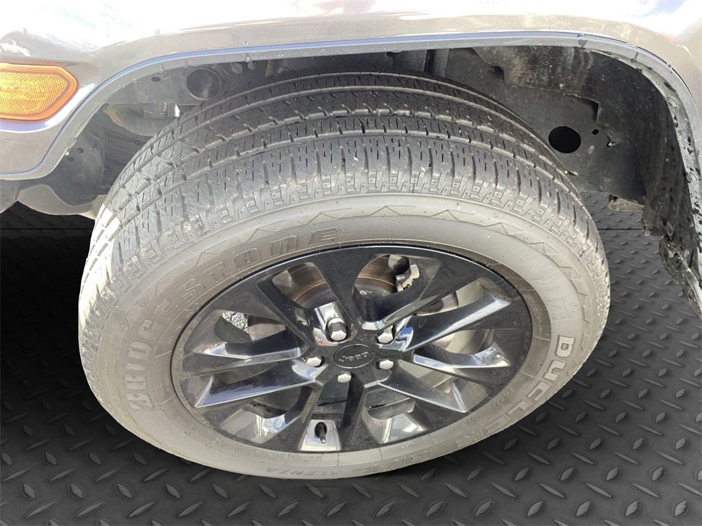 Used 2021 Jeep Wrangler Unlimited Sahara w/ Cold Weather Group image 22