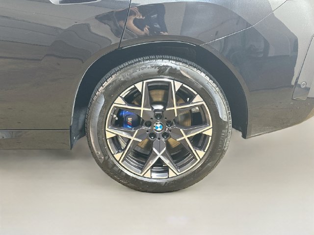 Used 2025 BMW X3 xDrive30i w/ Premium Package AWD/4WD image 6