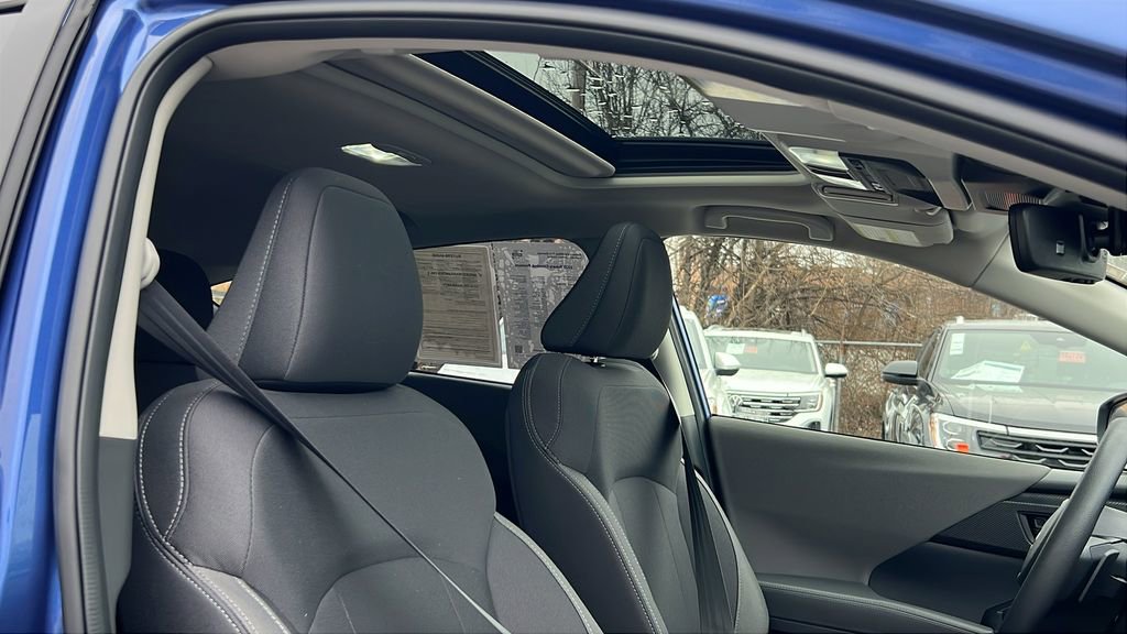 Certified 2025 Subaru Crosstrek 2.0i Premium image 12