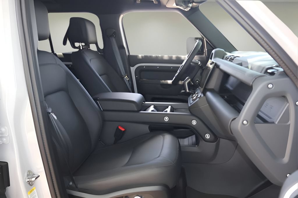 New 2026 Land Rover Defender 130 X-Dynamic SE AWD/4WD image 18