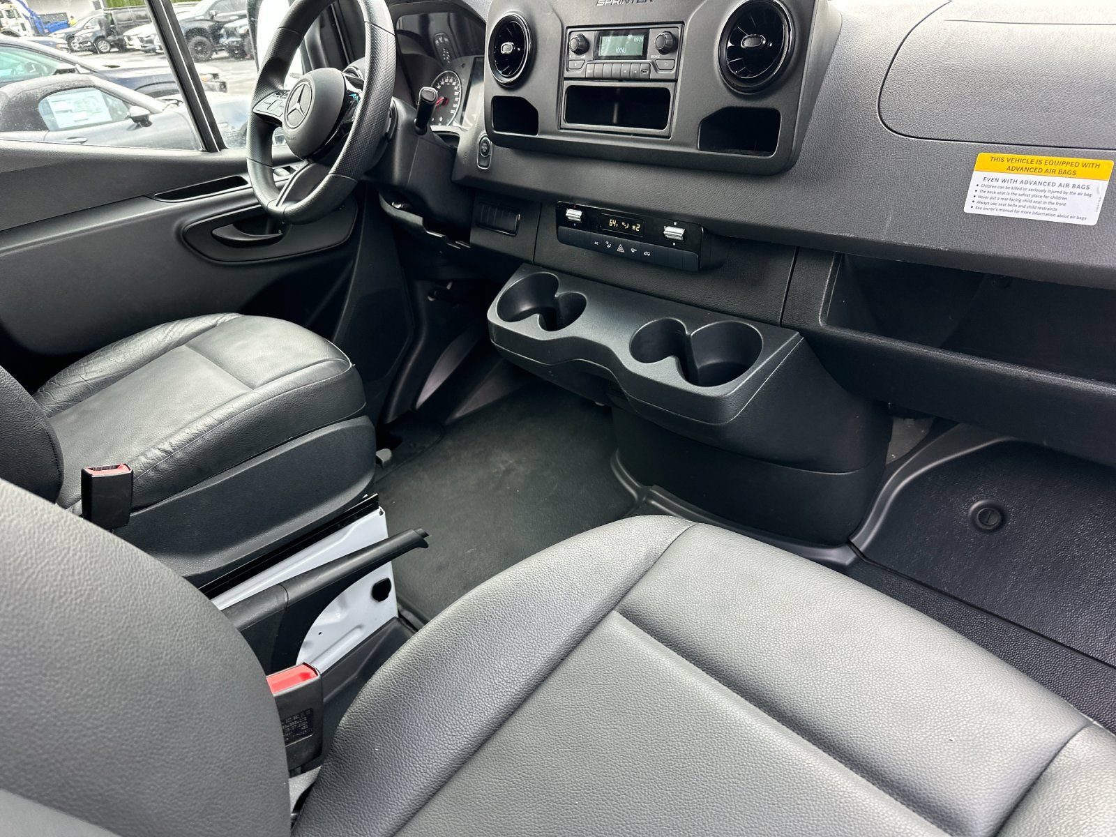 Used 2025 Mercedes-Benz Sprinter 2500 image 17