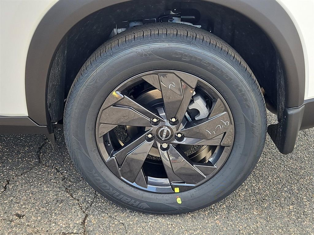 New 2026 Nissan Rogue SV w/ Cold Weather Package AWD/4WD image 4