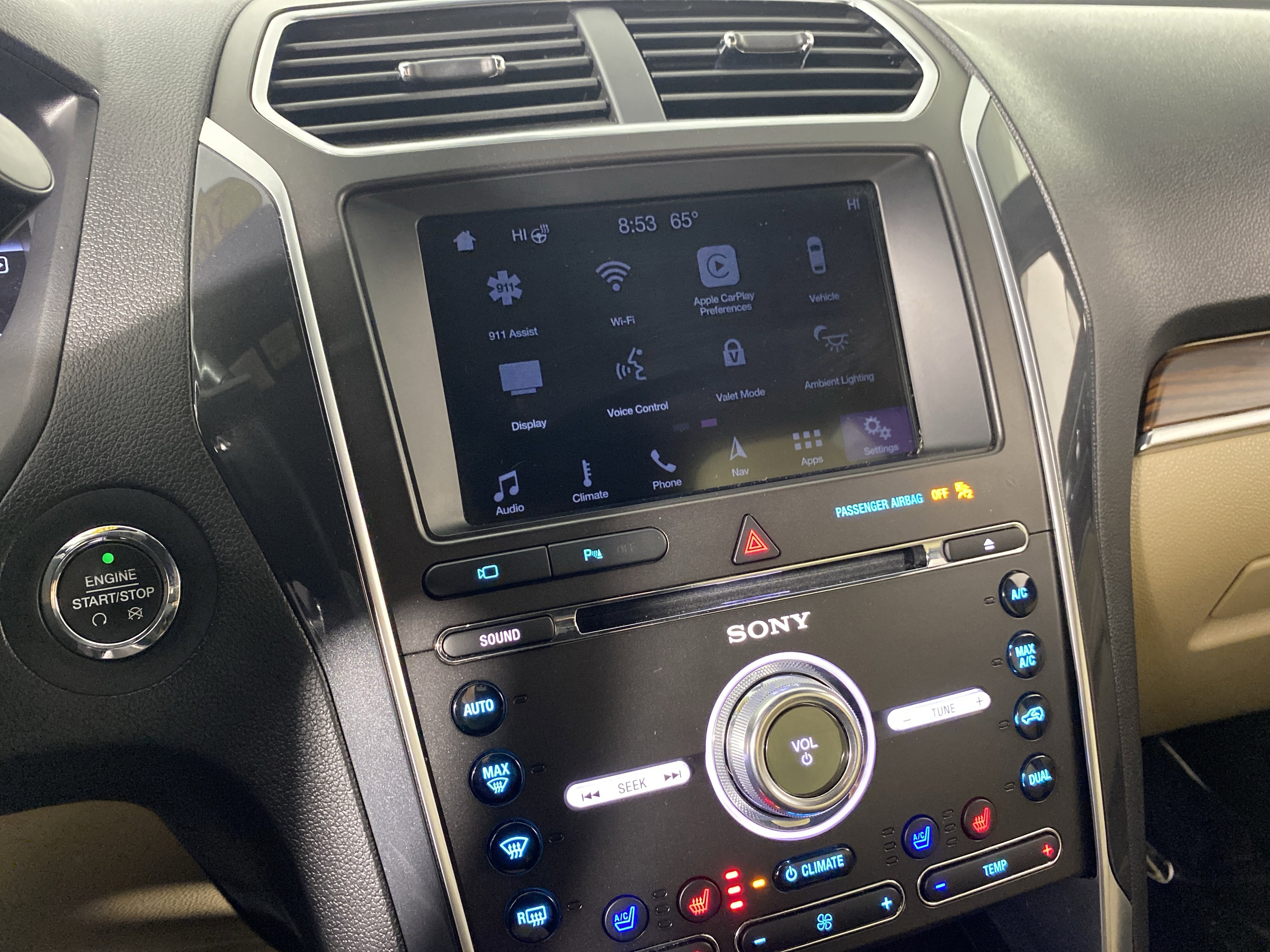 Used 2017 Ford Explorer Limited AWD/4WD image 4