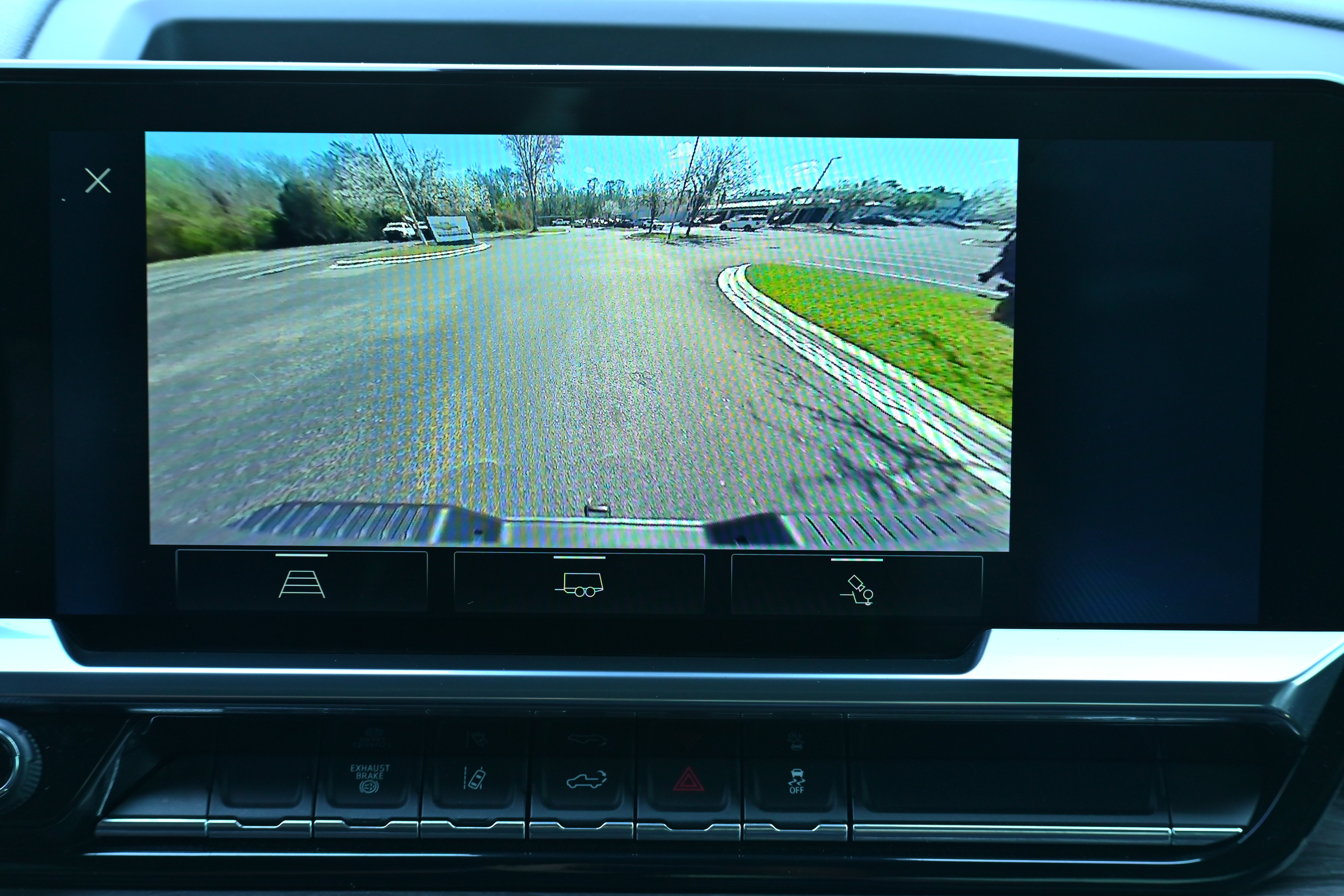 Used 2024 Chevrolet Silverado 2500 LTZ image 17