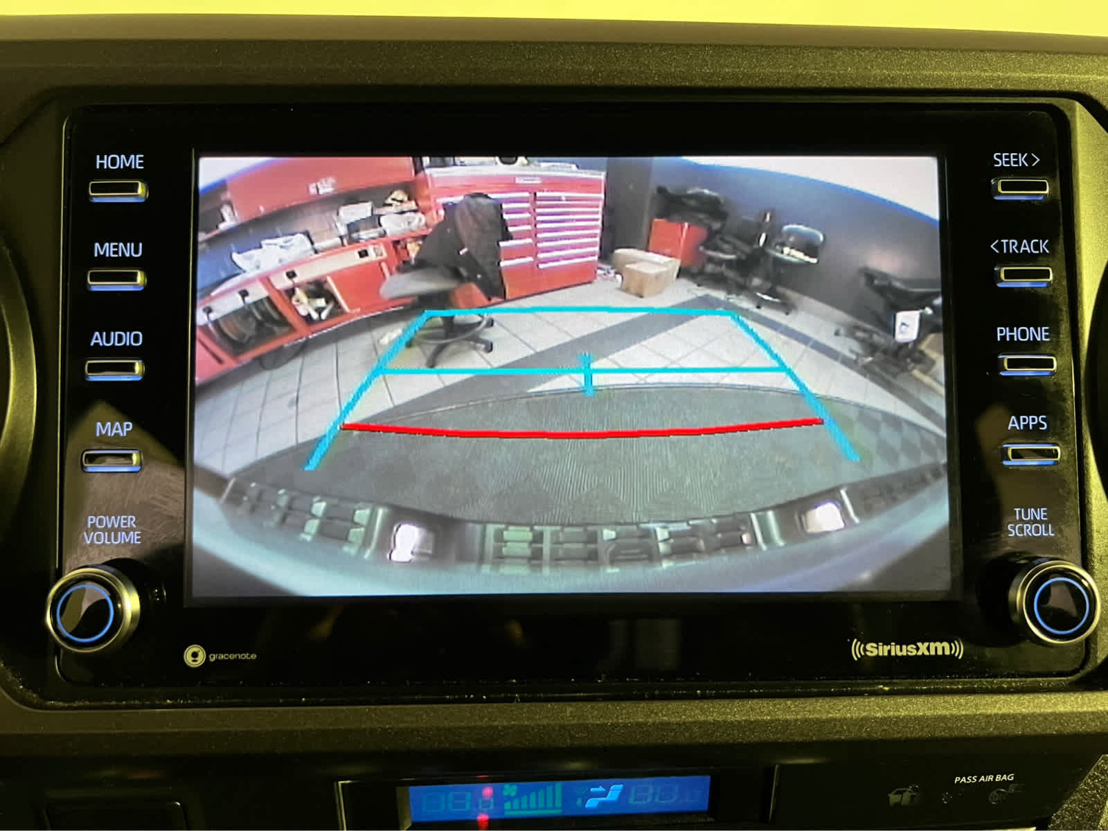 Used 2021 Toyota Tacoma TRD Off-Road w/ Technology Package image 13