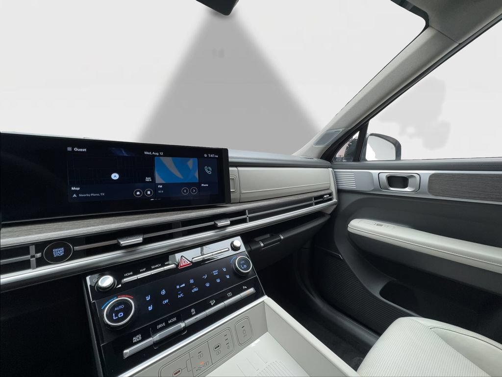 Used 2025 Hyundai Santa Fe Limited FWD image 43