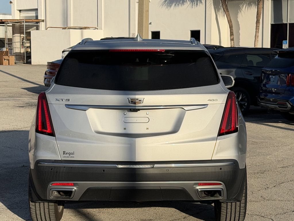 Used 2020 Cadillac XT5 Premium Luxury FWD image 5