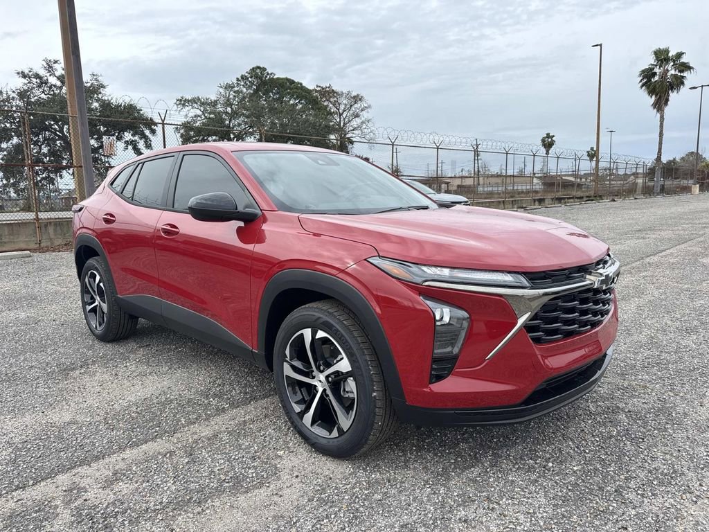 New 2026 Chevrolet Trax RS w/ Sunroof Package