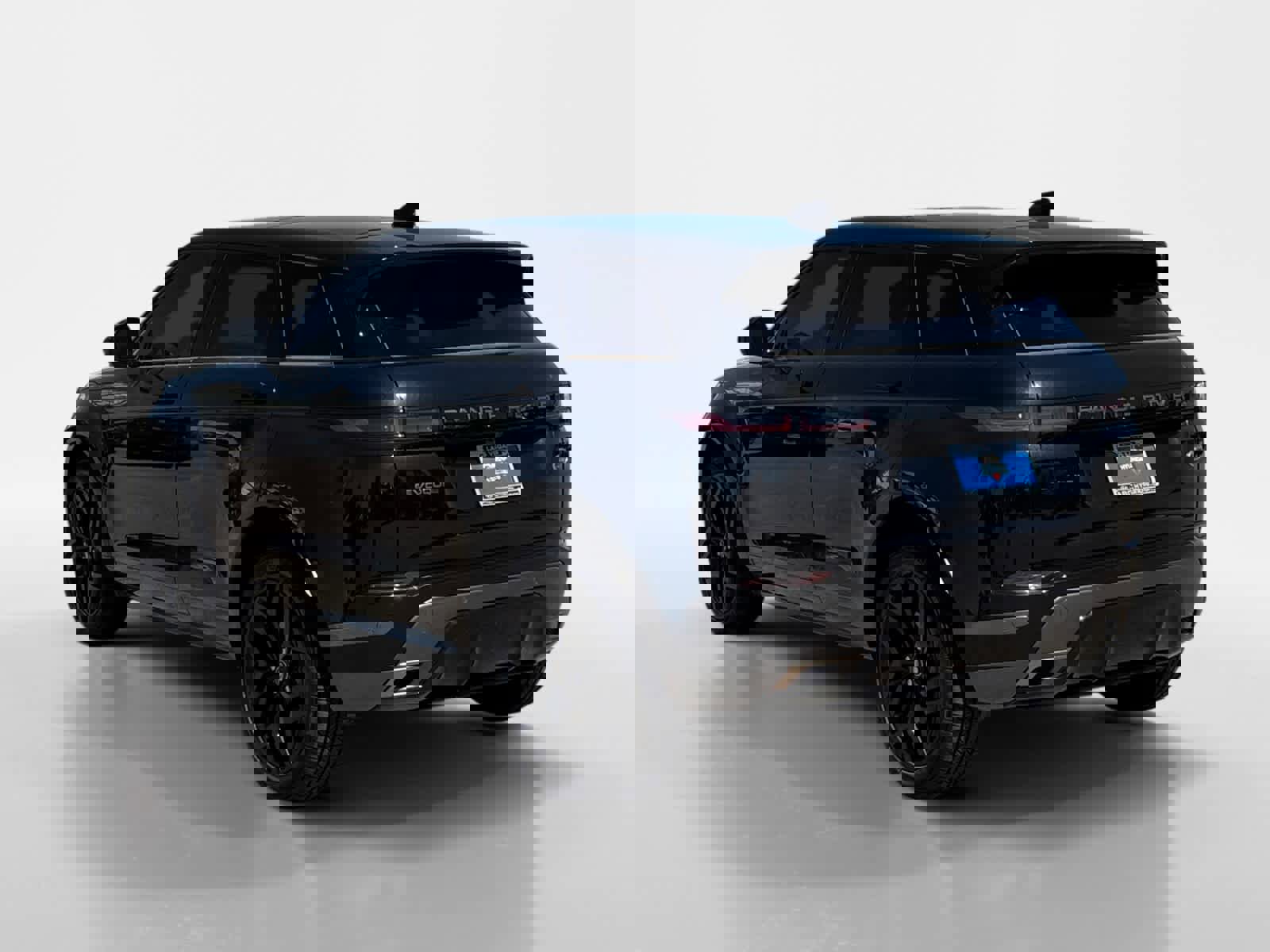 Used 2022 Land Rover Range Rover Evoque R-Dynamic S image 4