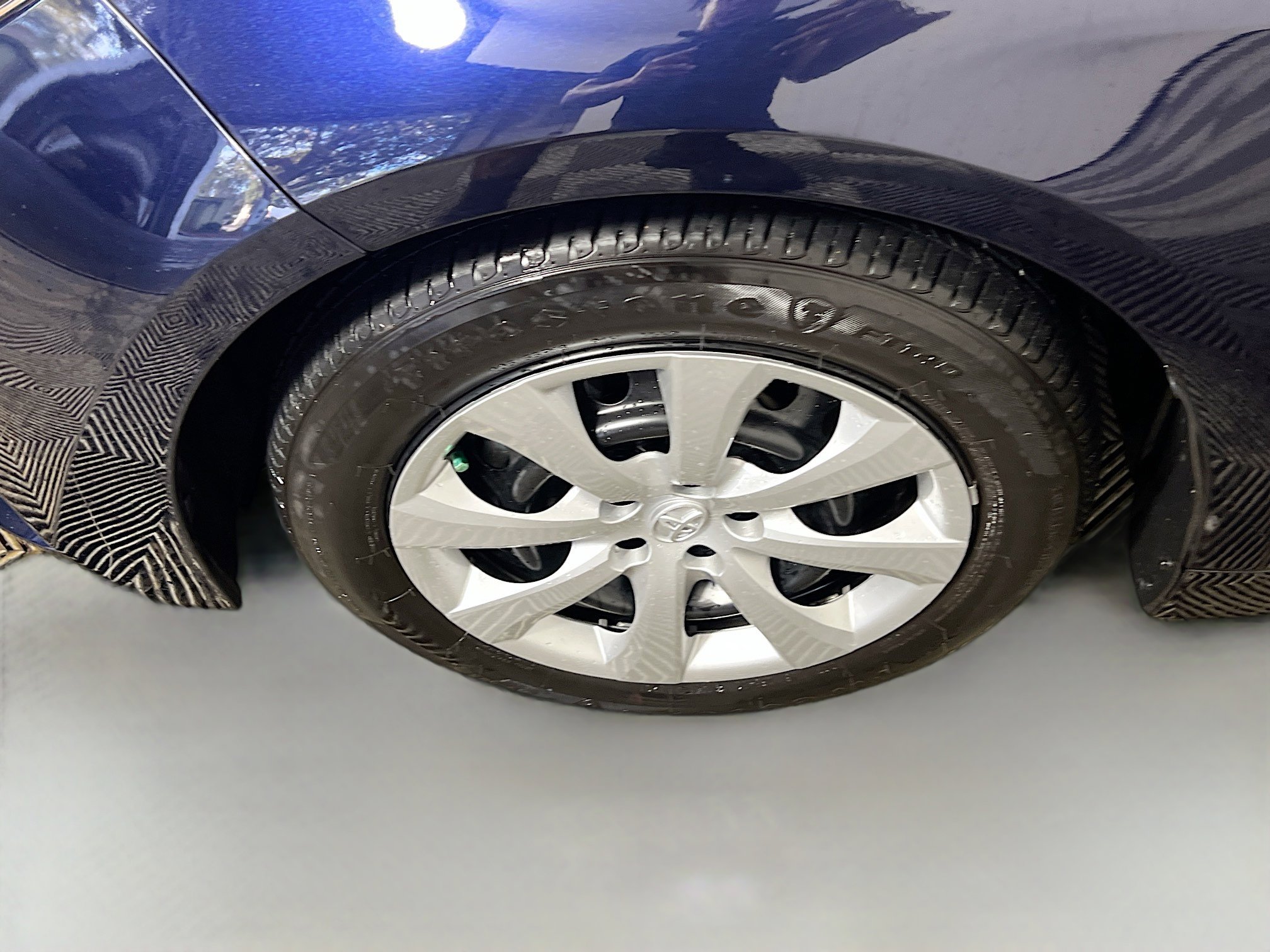 Used 2024 Toyota Corolla LE image 14