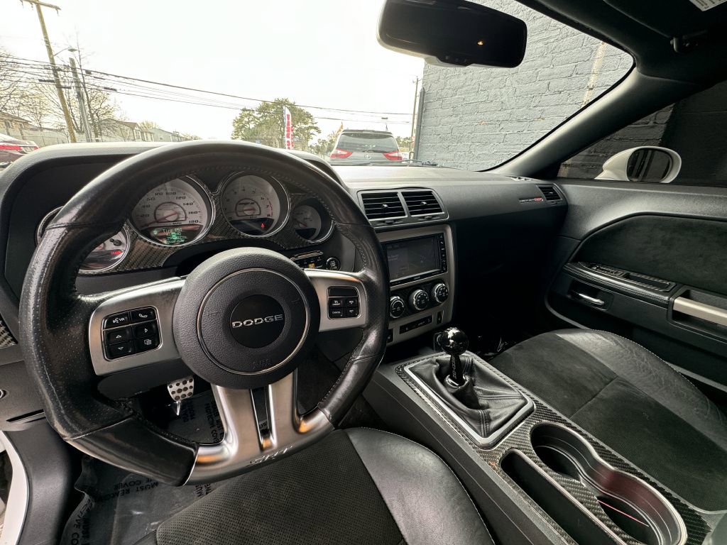 Used 2012 Dodge Challenger SRT8 image 10