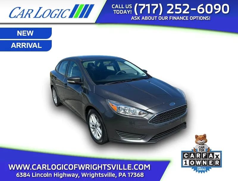 Used 2015 Ford Focus SE FWD image 1