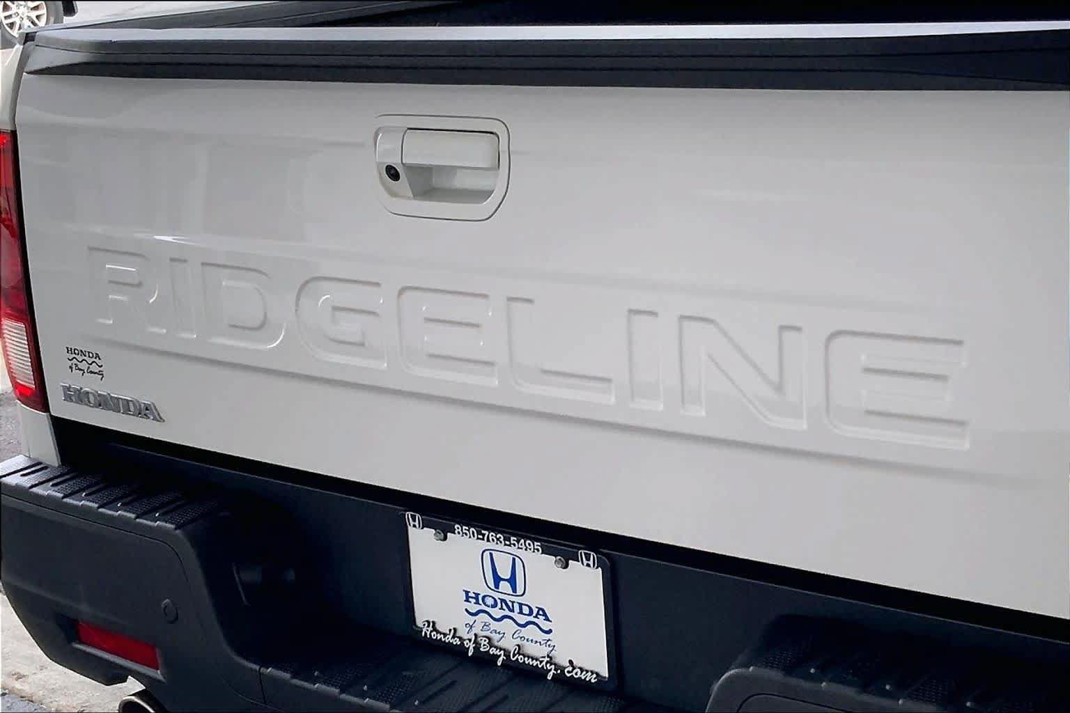 Used 2024 Honda Ridgeline Black Edition image 10