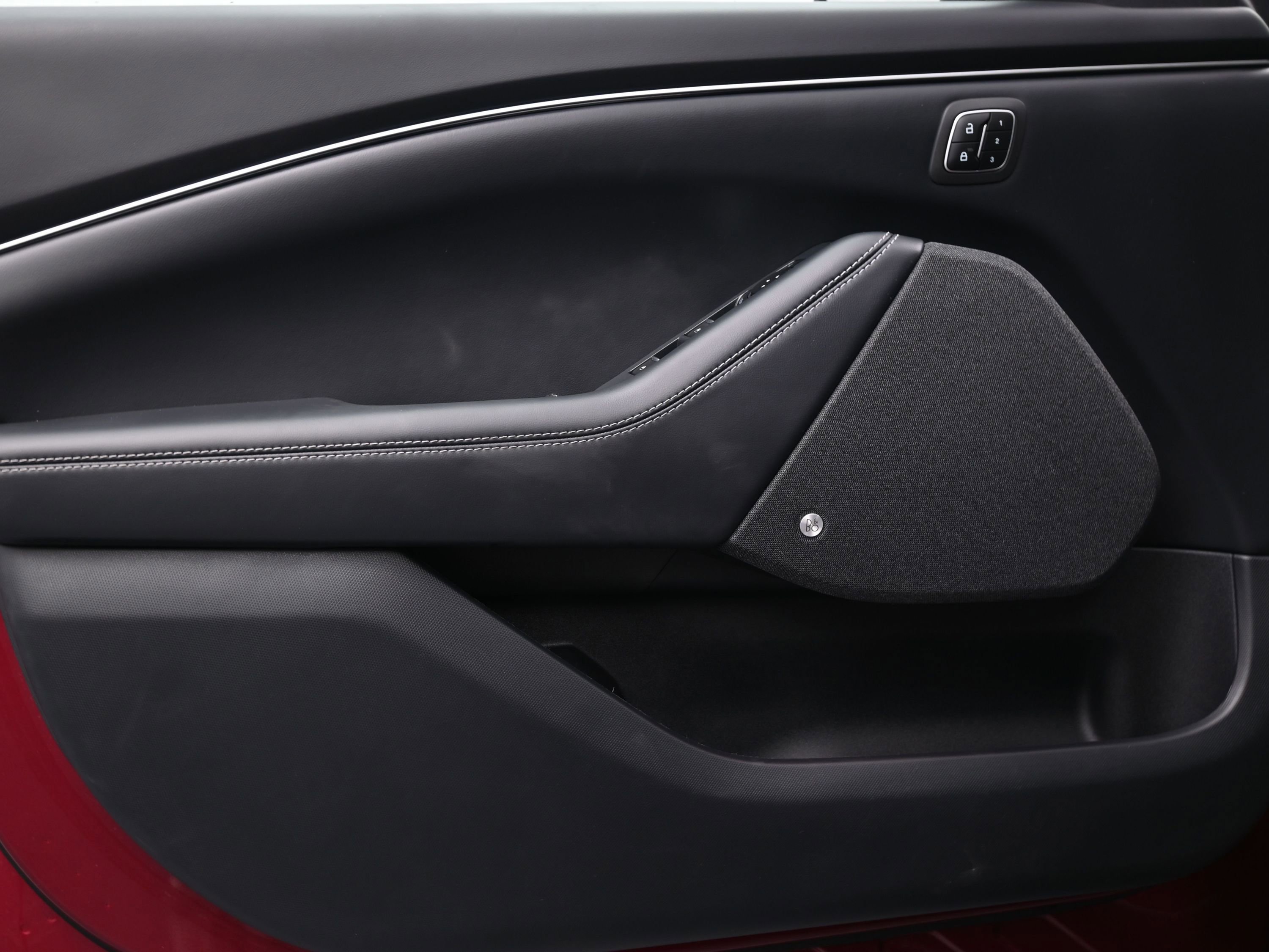 Used 2025 Ford Mustang Mach-E Premium image 17