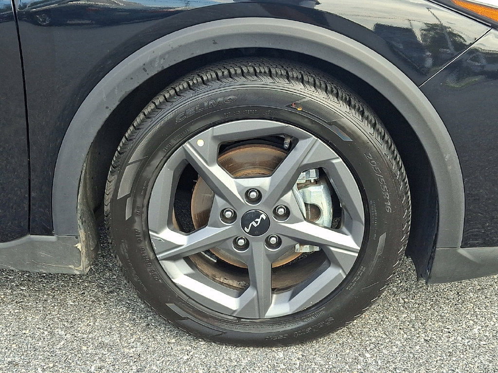 Used 2025 Kia K4 FWD image 10