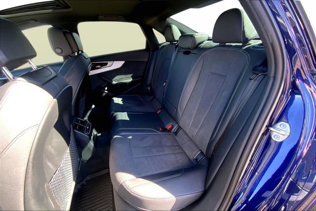 Used 2022 Audi A4 2.0T Prestige w/ Prestige Package image 18