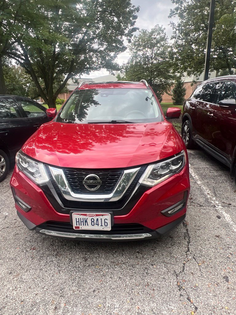 Used 2017 Nissan Rogue SL w/ SL Premium Package