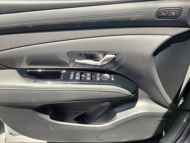 Used 2026 Hyundai Santa Cruz Limited AWD/4WD image 15