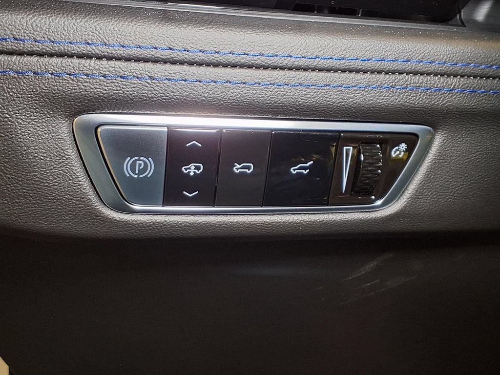 New 2026 Cadillac Escalade IQ Sport 1 AWD/4WD image 17