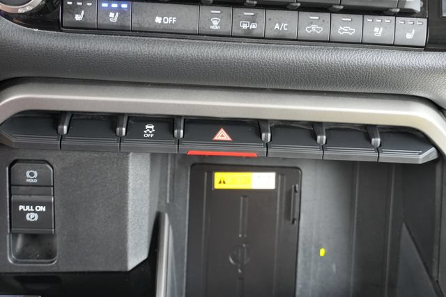 Used 2023 Toyota Tundra Limited w/ Power Package AWD/4WD image 36