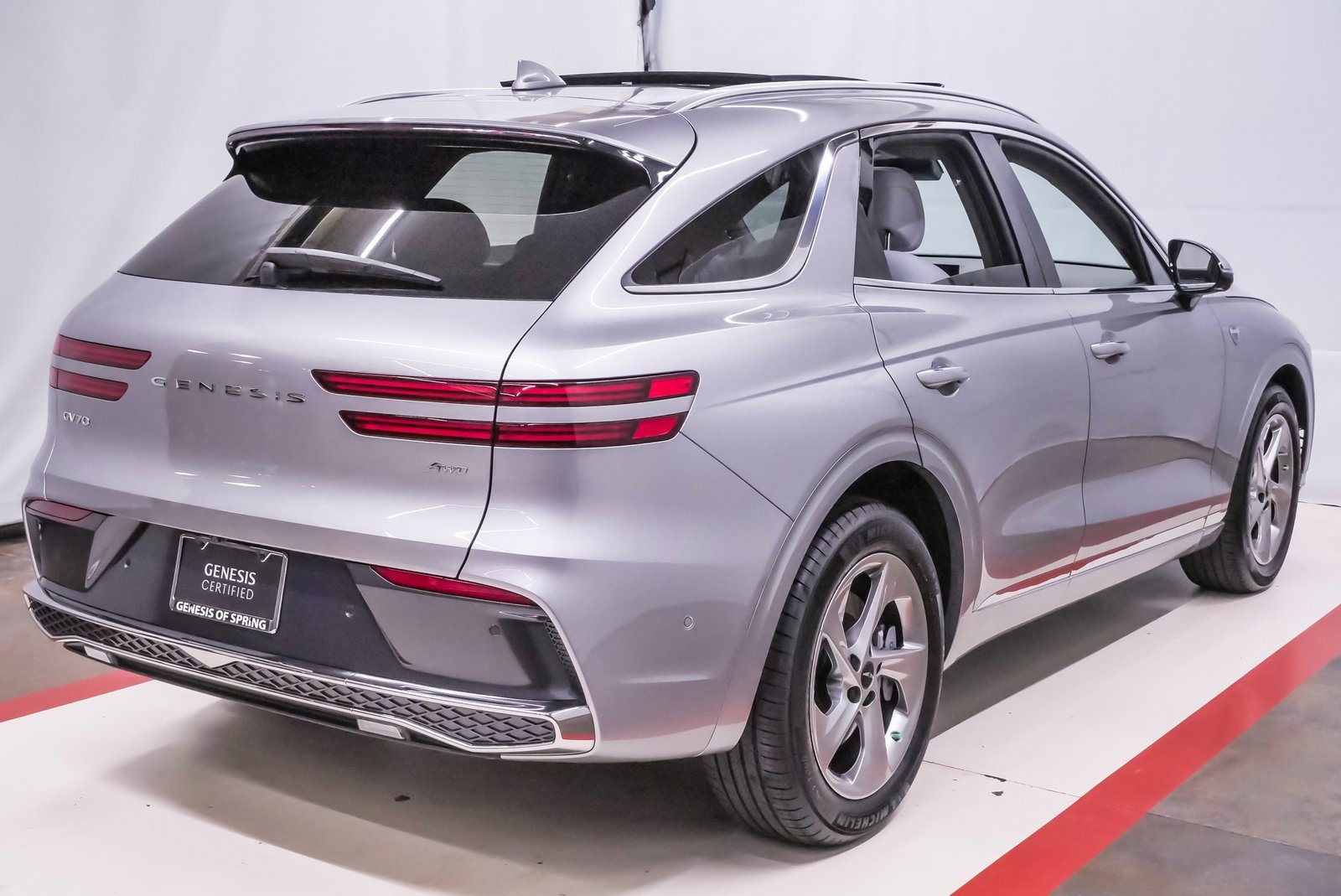 Certified 2026 Genesis GV70 2.5T Advanced image 6