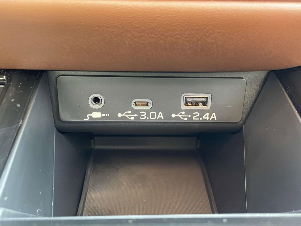 Certified 2025 Subaru Outback Touring image 19