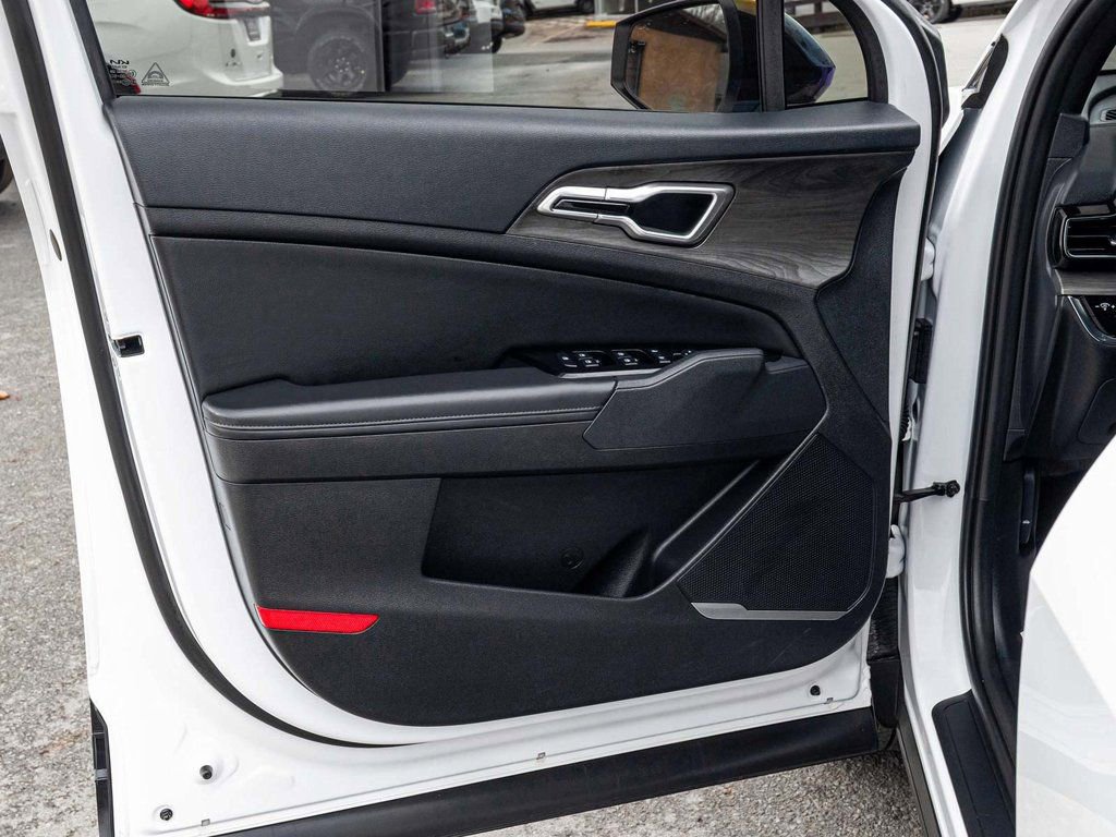 Used 2024 Kia Sportage X-Line image 11