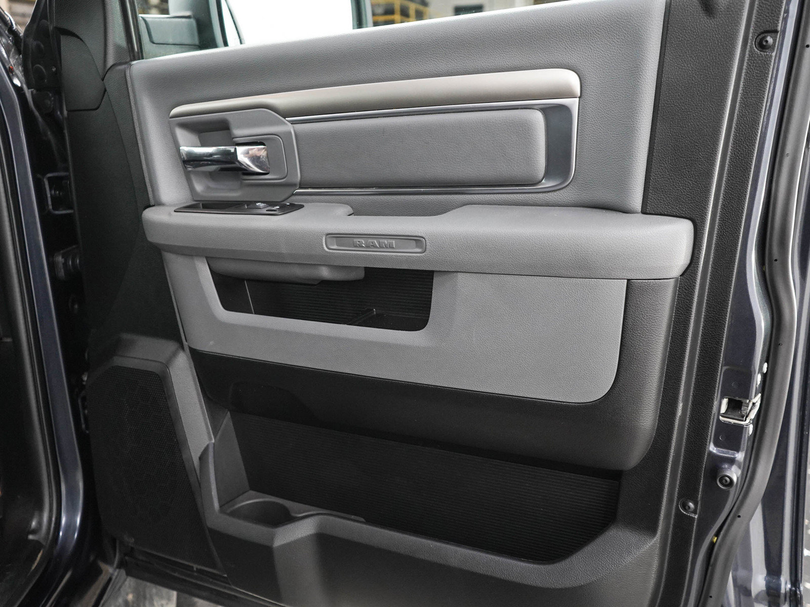Used 2020 RAM 1500 Warlock w/ Electronics Group AWD/4WD image 9