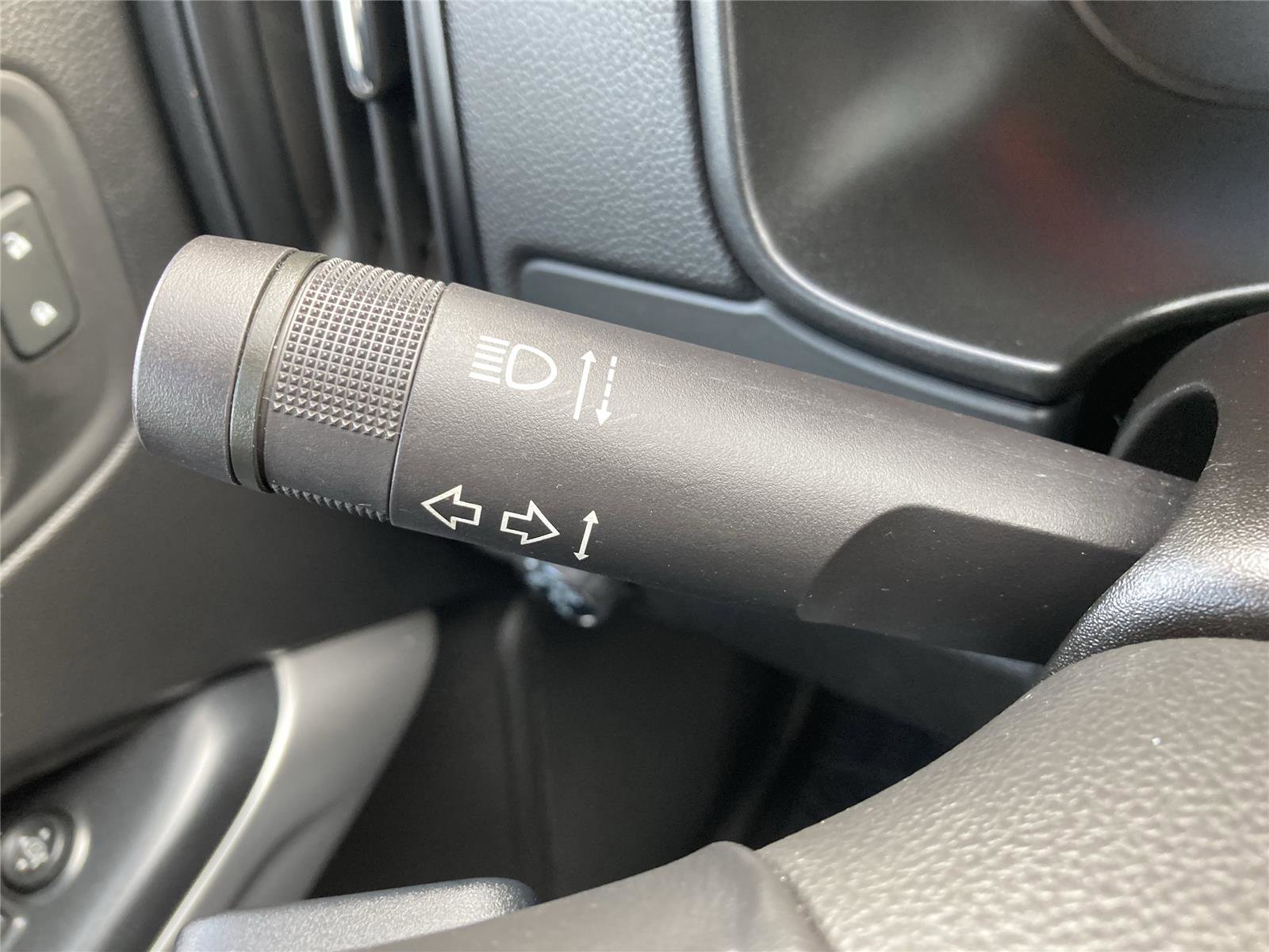 Used 2021 Chevrolet Colorado LT w/ LT Convenience Package image 19