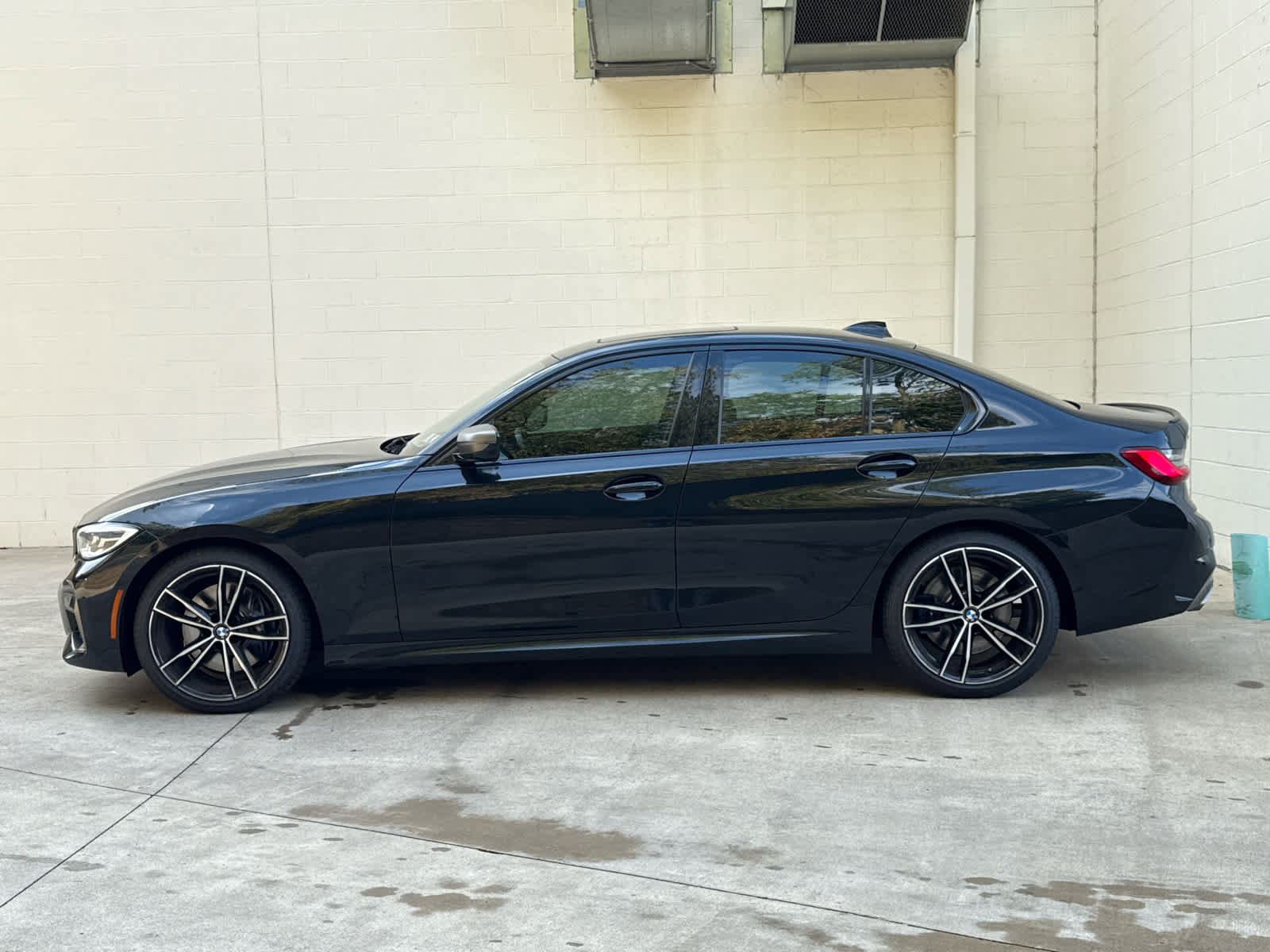 Certified 2021 BMW M340i xDrive w/ Premium Package image 5