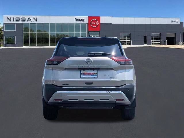 Certified 2023 Nissan Rogue Platinum w/ Platinum Premium Package AWD/4WD image 4