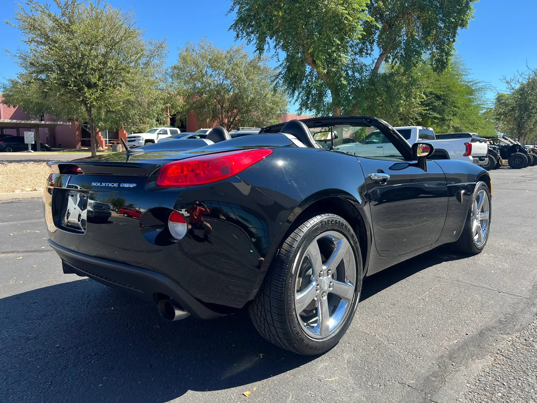 Used 2009 Pontiac Solstice GXP w/ Premium Package RWD image 12