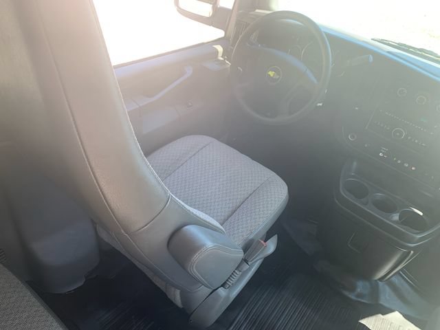 Used 2025 Chevrolet Express 2500 LT w/ LT Preferred Equipment Group RWD image 18