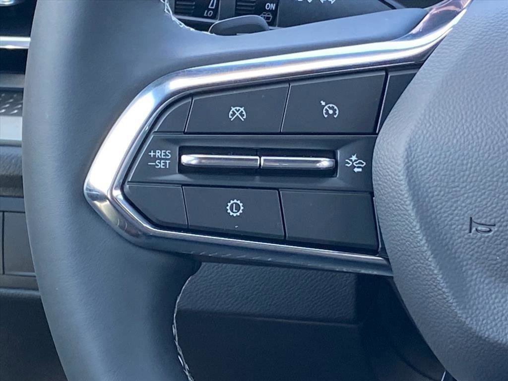 New 2026 Chevrolet Traverse LT w/ Driver Confidence Package image 6