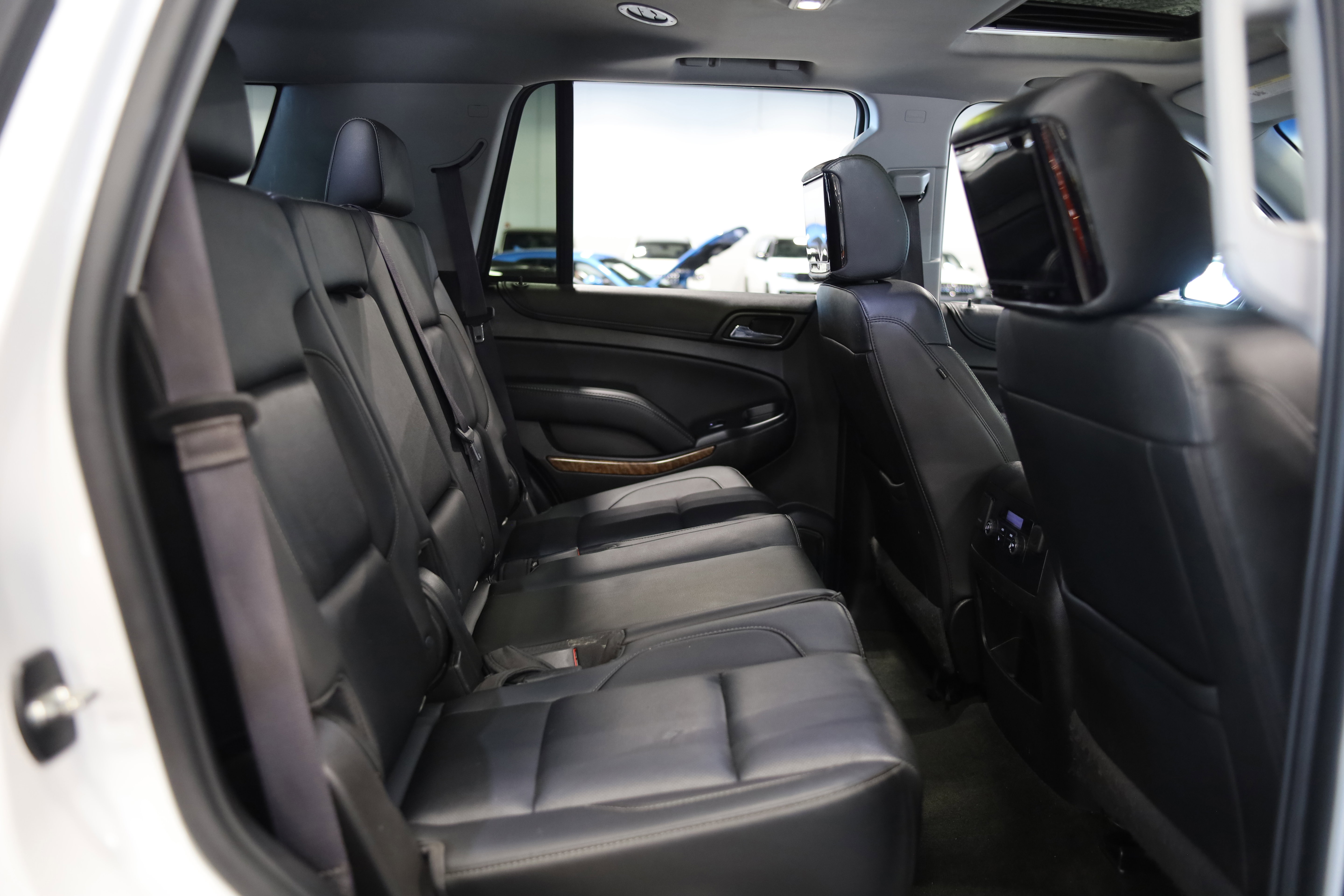 Used 2017 Chevrolet Tahoe Premier w/ Max Trailering Package RWD image 43