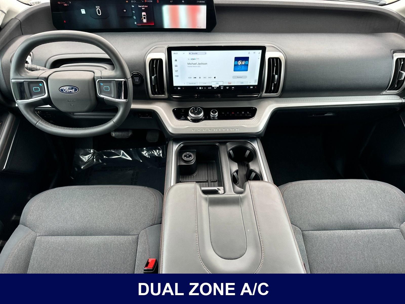 Used 2025 Ford Expedition Active AWD/4WD image 16