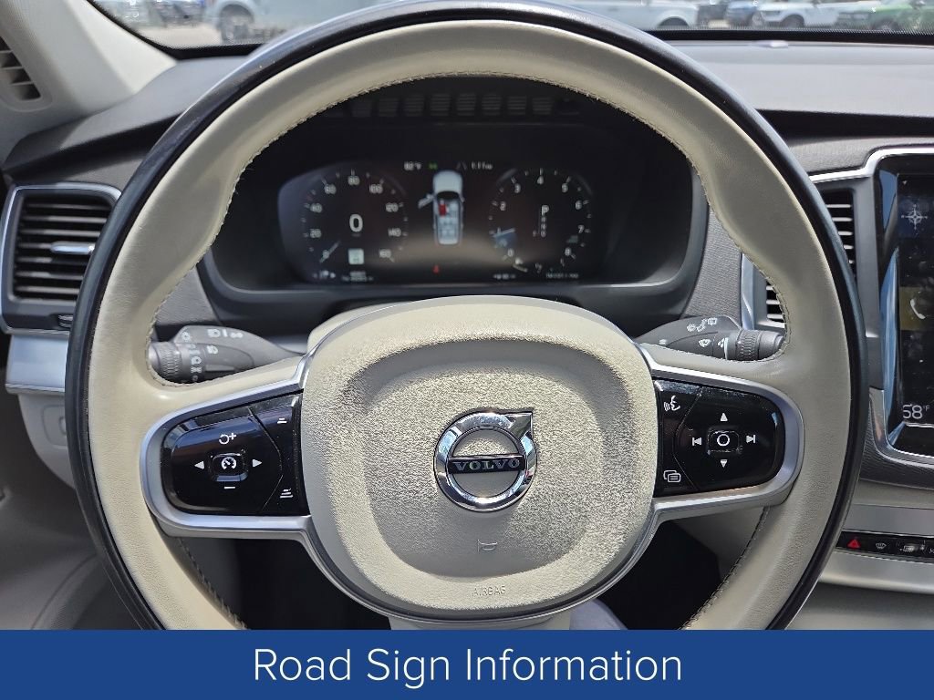 Used 2018 Volvo XC90 T6 Momentum w/ Convenience Package AWD/4WD image 15