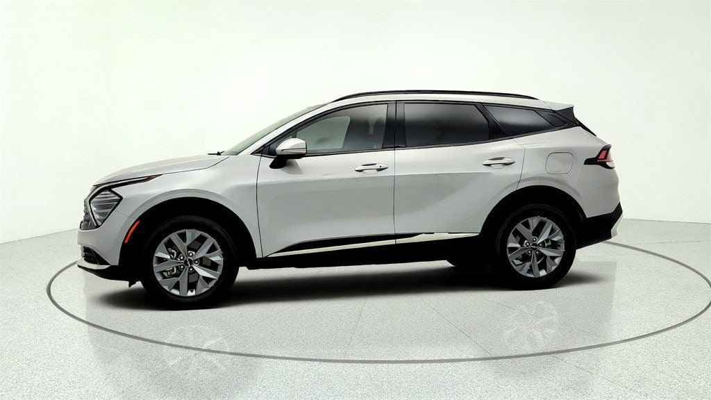 Used 2025 Kia Sportage SX FWD image 8