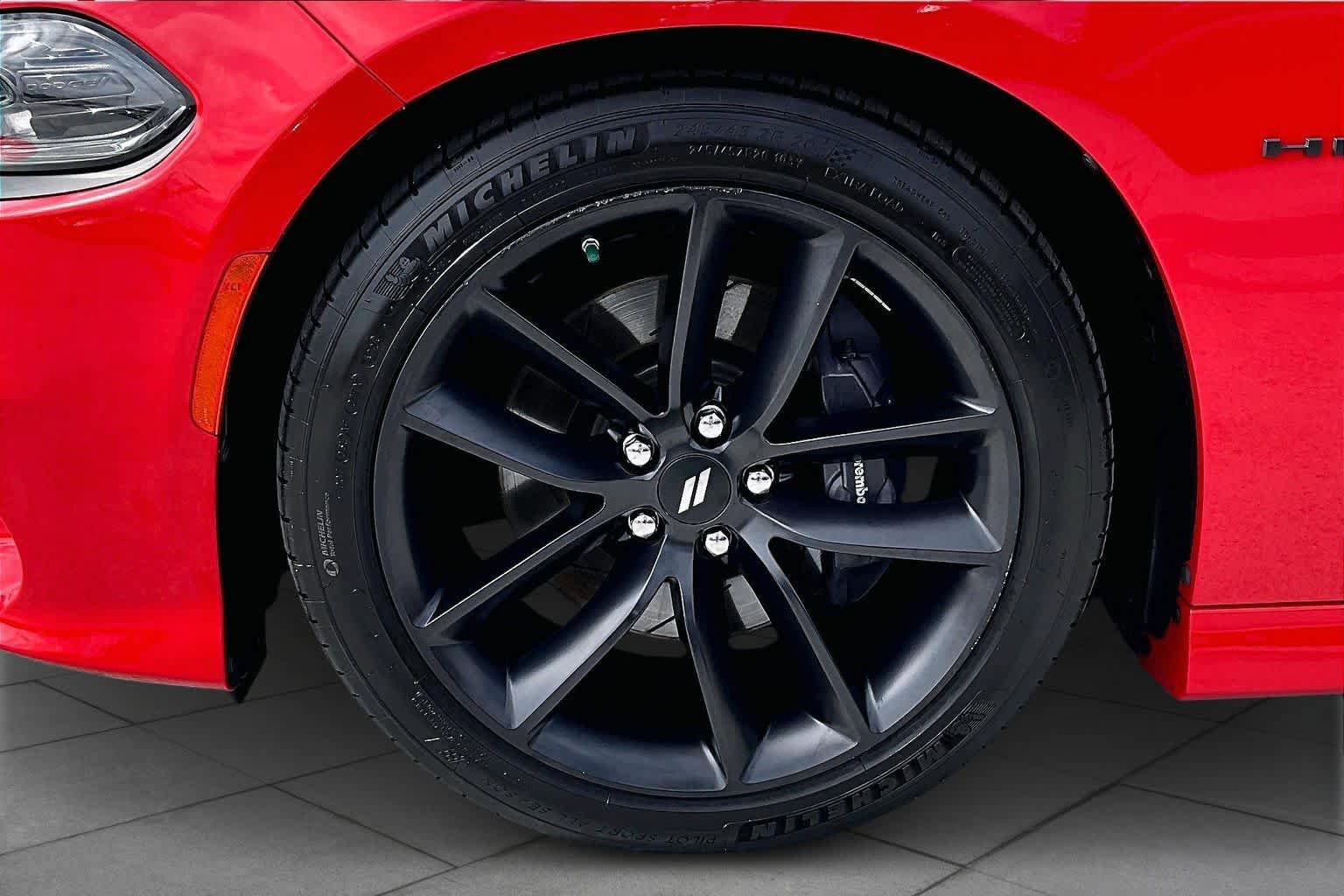 Used 2022 Dodge Charger R/T w/ Plus Group image 11