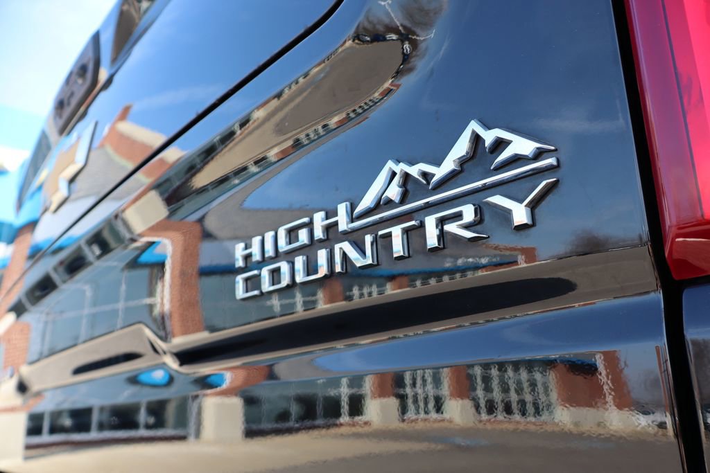 Used 2025 Chevrolet Silverado 1500 High Country w/ High Country Premium Package image 41