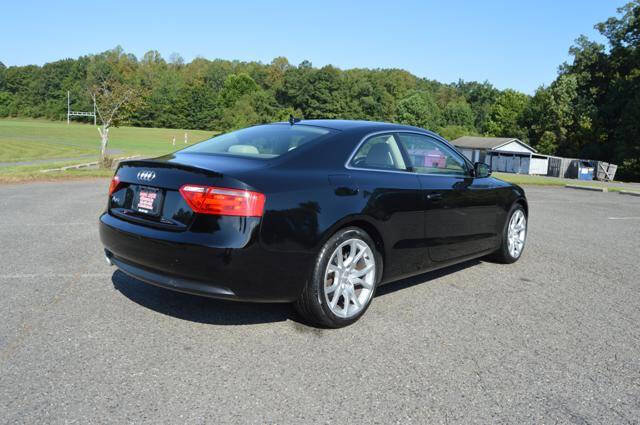 Used 2010 Audi A5 2.0T Premium image 8