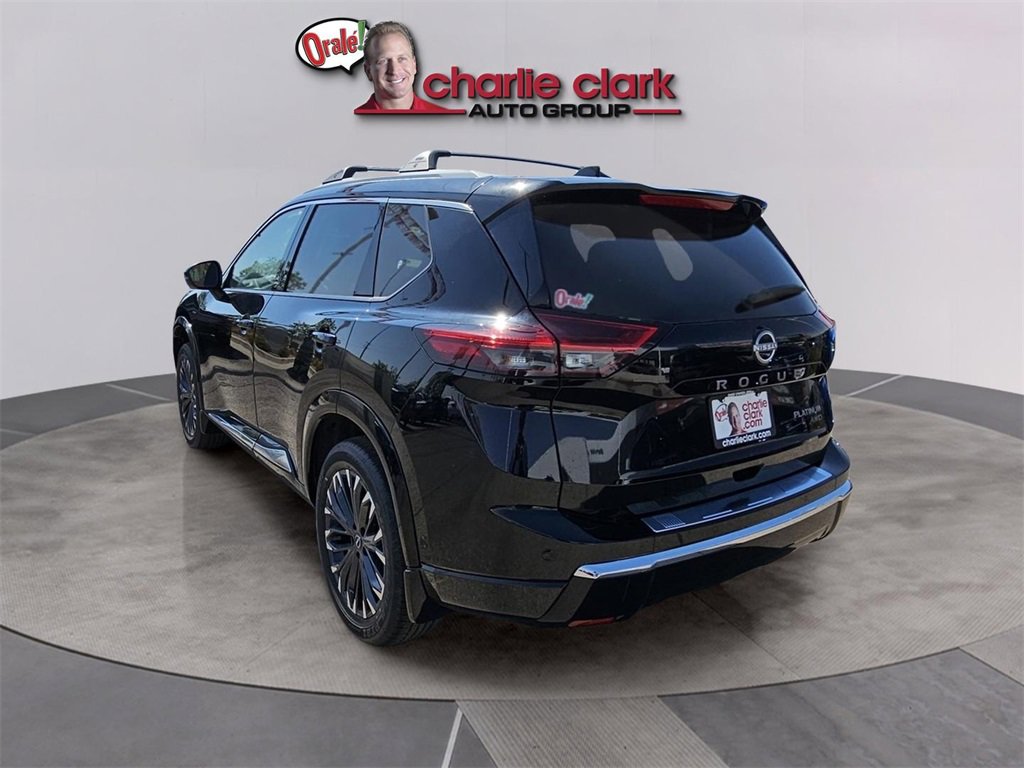 New 2025 Nissan Rogue Platinum image 4