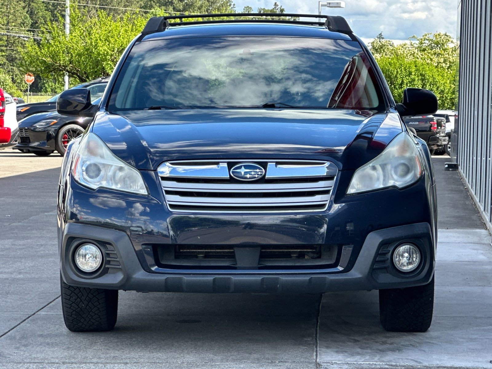 Used 2013 Subaru Outback 2.5i Premium AWD/4WD image 5