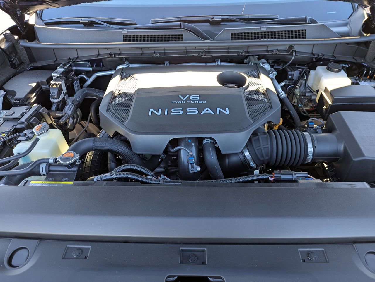 New 2026 Nissan Armada SL w/ Captain's Chari Seat Package image 10