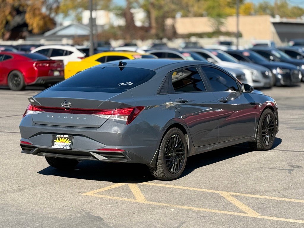 Used 2023 Hyundai Elantra SEL w/ Convenience Package image 7
