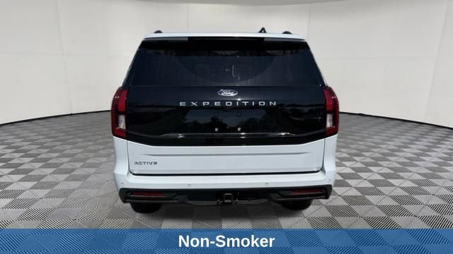 Used 2025 Ford Expedition Active AWD/4WD image 4